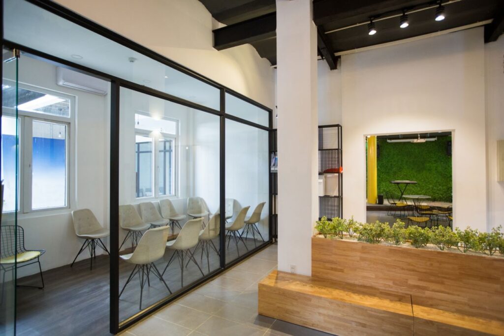 nobody office lobby with wooden bench